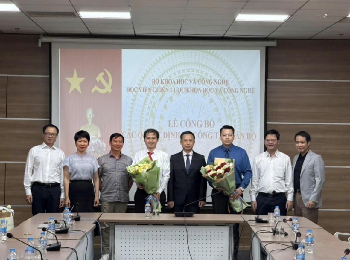 Học viện Chiến lược Khoa học và Công nghệ trao quyết định bổ nhiệm lãnh đạo một số đơn vị trực thuộc